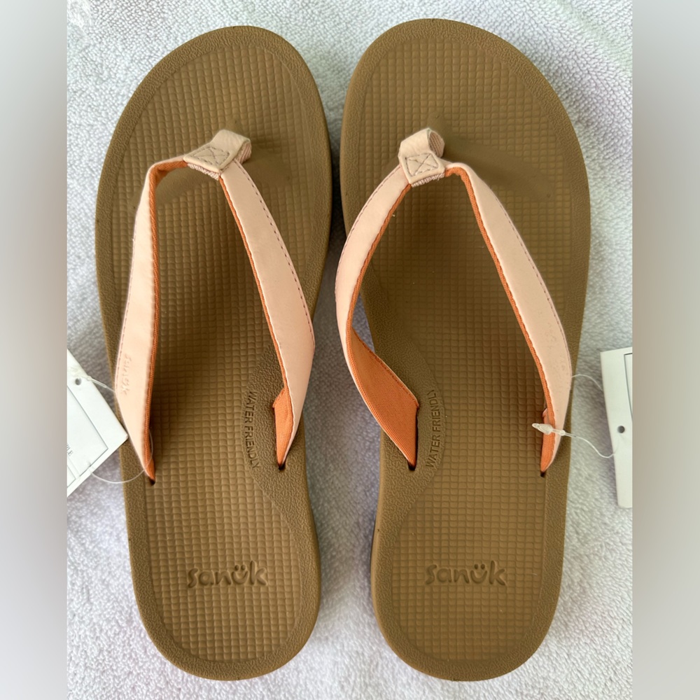 Sanuk Cosmic Shores Peach Sandals Size 7 Quick Drying Water-Friendly - Picture 1 of 10